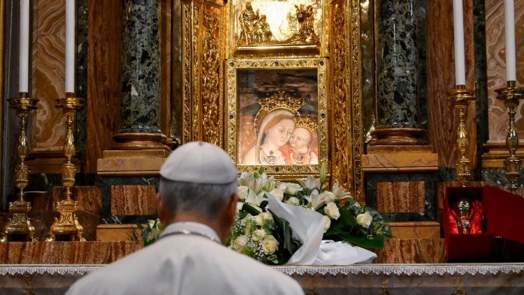 Pope Leo prays before the image of Our Lady of Good Counsel in May 2025