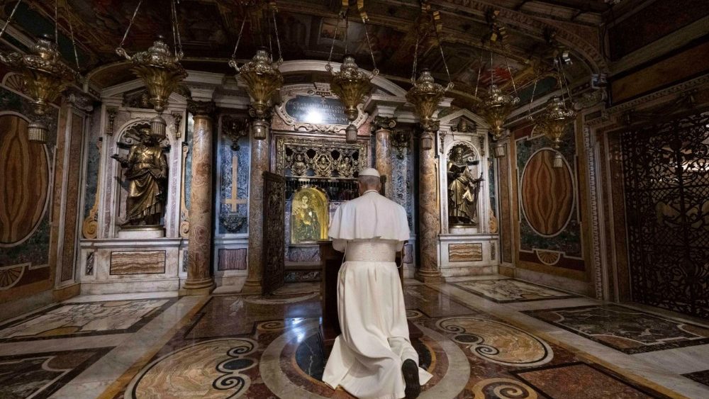 Papa Leon al XIV-lea la mormântul sfântului Petru