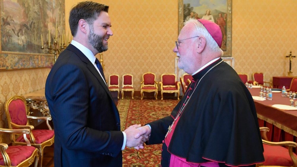 Viceprezident USA, J.D.Vance, a arcibiskup Gallagher