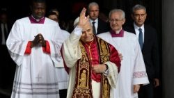 2025.05.20 Visita al Sepolcro di San Paolo