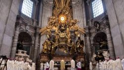 الكاردينال بارولين: خدمة الأسقف هي عطية للكنيسة بأسرها