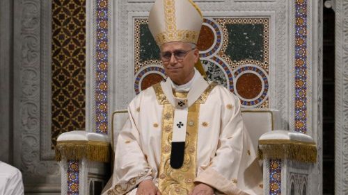 León XIV en San Juan de Letrán: "Les ofrezco todo lo poco que tengo y que soy”