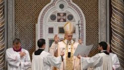 2025.05.25 Celebrazione Eucaristica e insediamento sulla Cathedra Romana del Vescovo di Roma Leone XIV - Basilica di San Giovanni in Laterano