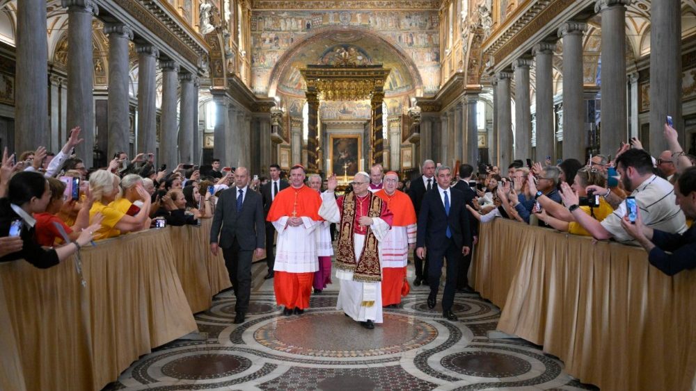 2025.05.25 Visita alla Basilica di Santa Maria Maggiore e venerazione dellâ  Icona della Beata Vergine Maria Â«Salus Populi RomaniÂ»