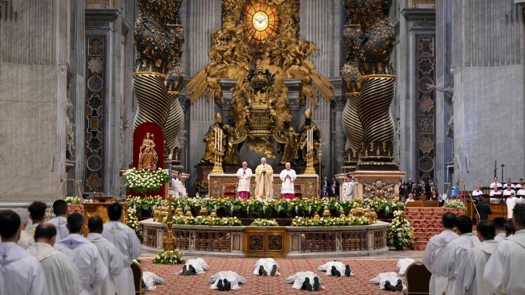 Mše s kněžskými svěceními v bazilice sv. Petra, 31. května 2025 