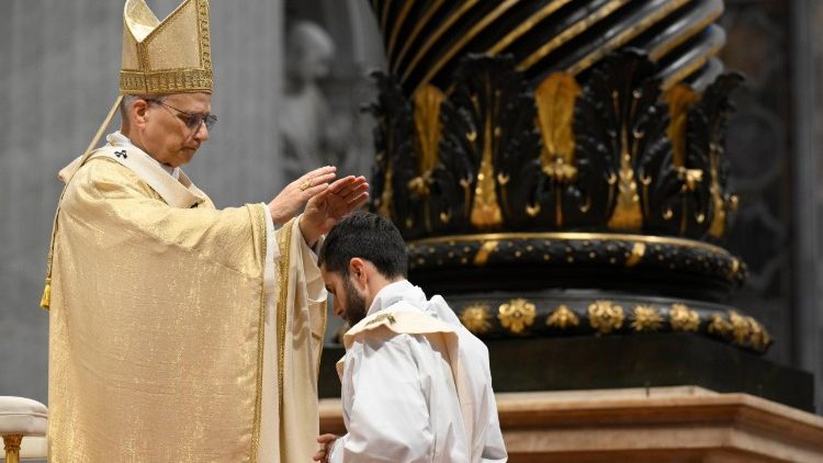 Papa Leão XIV durante missa com ordenação sacerdotal em 31 de maio de 2025