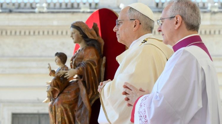 Mahujaji wa matumaini na wainjilishaji wa upendo