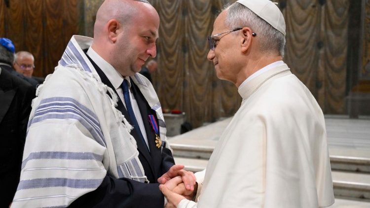 Kumbukizi ya Mwenyeheri Hossu wa Romania