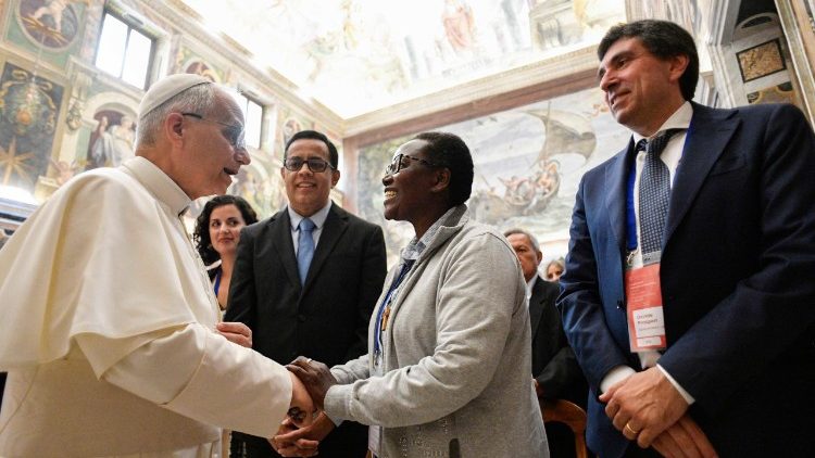 Папата с модераторите на Църковните движения