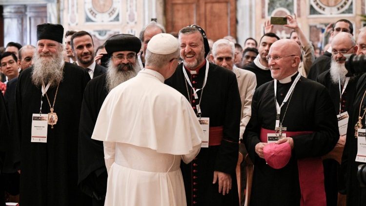 Il Papa insieme ai delegati della Chiesa ortodossa