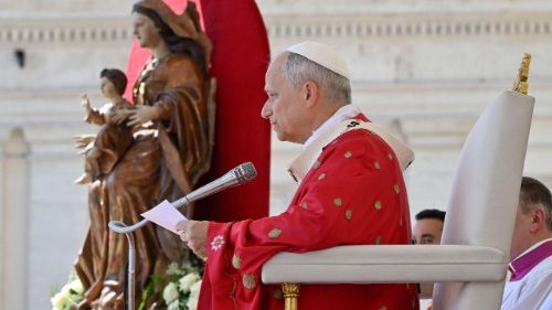 El Papa en Pentecostés: "El Espíritu abre fronteras donde el mundo construye muros”
