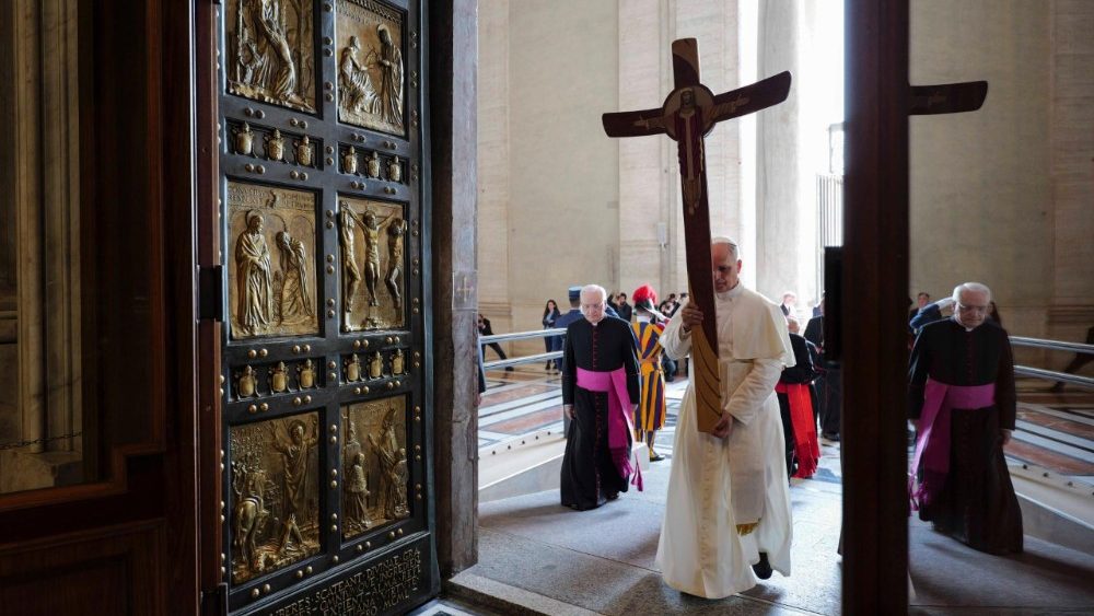 2025.06.09 Seconda Parte - Giubileo della Santa Sede - Meditazione e processione verso la Basilica Vaticana