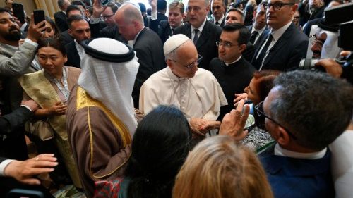 Papst würdigt vor Politikern UNO-Erklärung der Menschenrechte