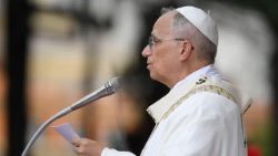 Леў XIV падчас Імшы ва ўрачыстасць Найсвяцейшага Цела і Крыві Хрыста