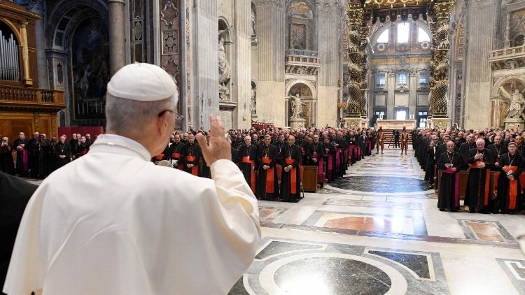 Pope Leo greets the pilgrim Bishops who have come to St Peter's for their Jubilee