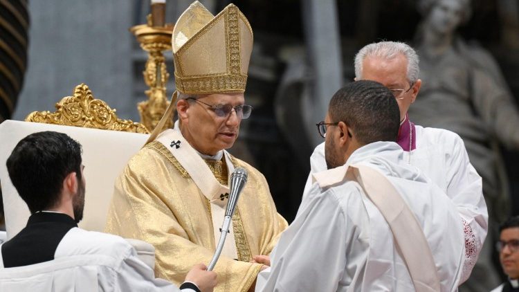 Waamini wanaitwa na kutumwa kuwa ni mashuhuda wa huruma ya Mungu