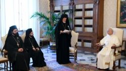Popiežius ir Konstantinopolio patriarchato delegacija