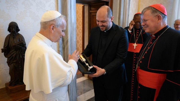 Die Bischöfe des Südens überreichten Papst Leo XIV. eine Kopie des Dokuments