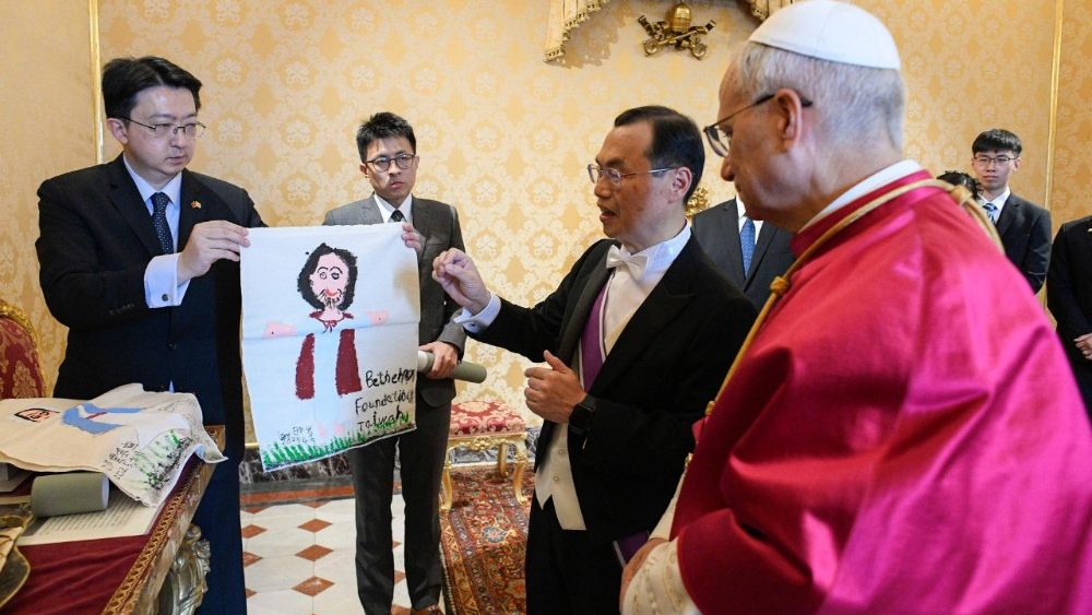 La papa Leon XIV, ambasadorul Chinei (Taiwan) pe lângă Sfântul Scaun, Anthony Chung-Yi Ho
