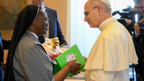 Papst ruft Augustinerinnen zum Dienst in Wahrheit und Geduld auf