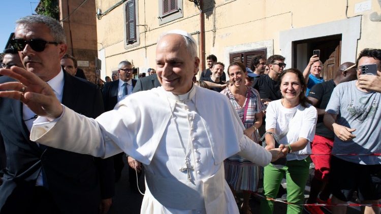 Папата сред жителите на Кастел Ганодлфо