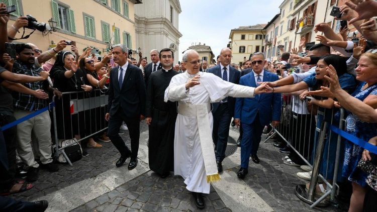 O Papa Leão XIV sentiu de perto como é amado em todo lugar por onde passa