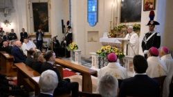 教皇レオ14世、イタリアのカラビニエリ隊関係者とミサ　2025年7月15日　カステルガンドルフォ