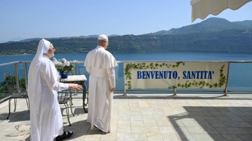 Pope Leo returns to Castel Gandolfo for Assumption holiday weekend