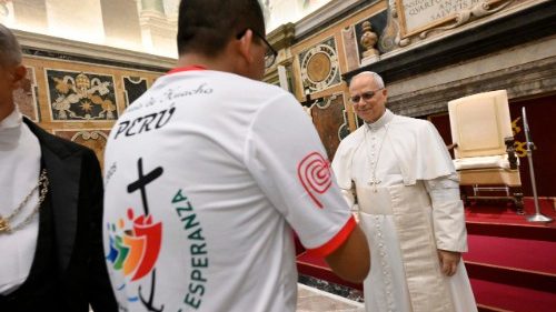 El Papa a jóvenes peruanos: Inunden su tierra con la alegría del Evangelio