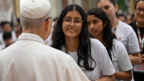 Il Papa ai giovani del Perù: il Giubileo non sia solo foto e ricordi, condividete la gioia