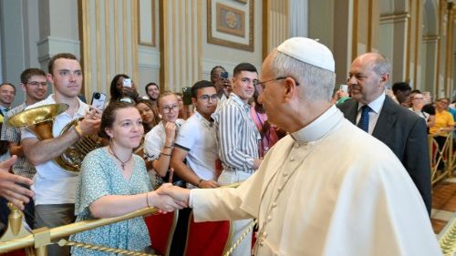 Kolejny rekord we Francji, 20 tys. dorosłych prosi o chrzest