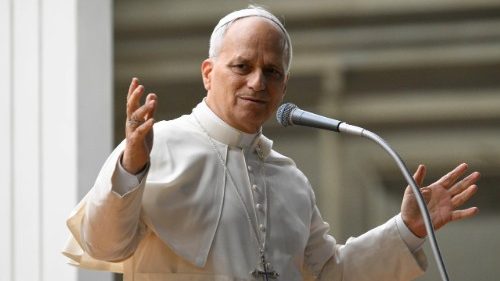 Papež přiv&iacute;tal mlad&eacute; lidi na jejich Jubileu v Ř&iacute;mě: Jste znamen&iacute;m naděje ve světě!