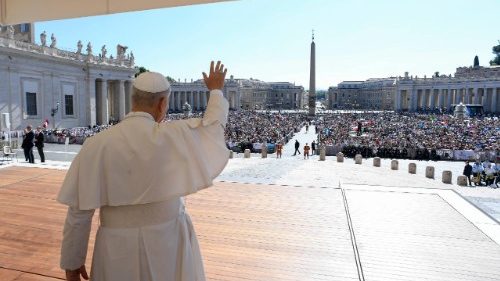 Папа: молюся за християн, яких переслідують. Долати конфлікти через дипломатію