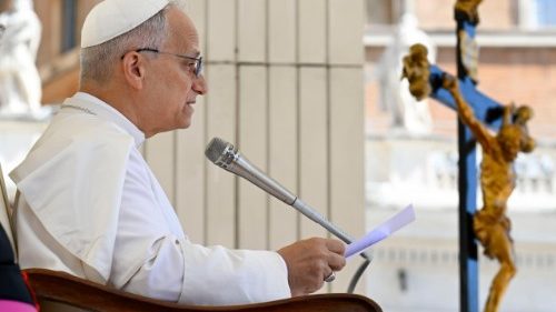 Lev XIV: Modlím se za pronásledované křesťany. Kéž je diplomacie cestou k řešení konfliktů