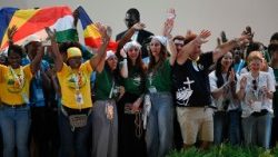 Giubileo dei Giovani, un momento della veglia di preghiera a Tor Vergata