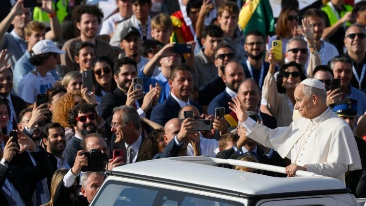 Bei der Fahrt durch die Menge