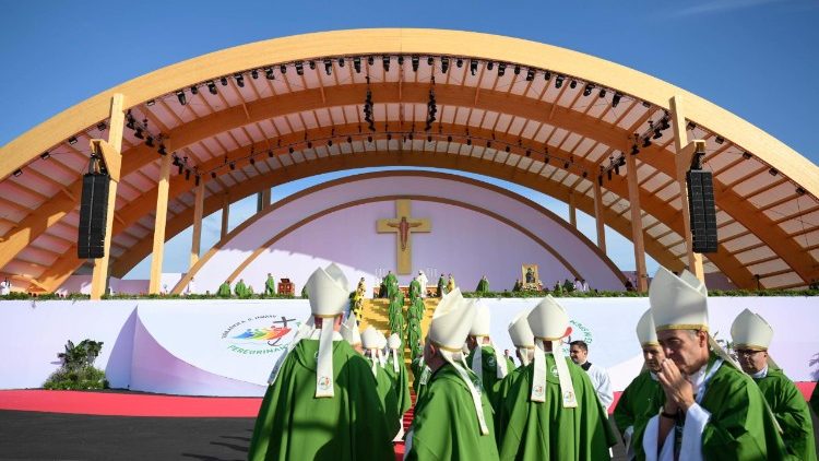 Bei der Messe in Tor Vergata