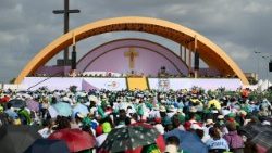 Sveta maša v Tor Vergati, ki jo v nedeljo, 3. avgusta 2025, daroval sveto oče Leon XIV. ob sklepu jubileja mladih