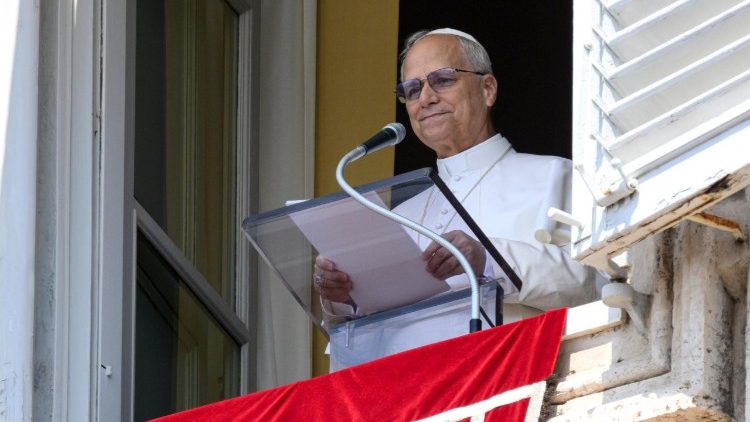 البابا لاوُن الرابع عشر في كلمته قبل صلاة التبشير الملائكي: علينا ألا نضيّع أية فرصة للمحبة