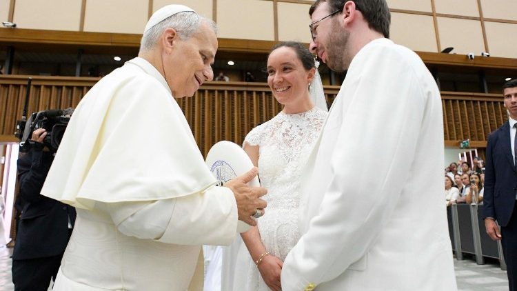 Papa na wenye ndoa wapya