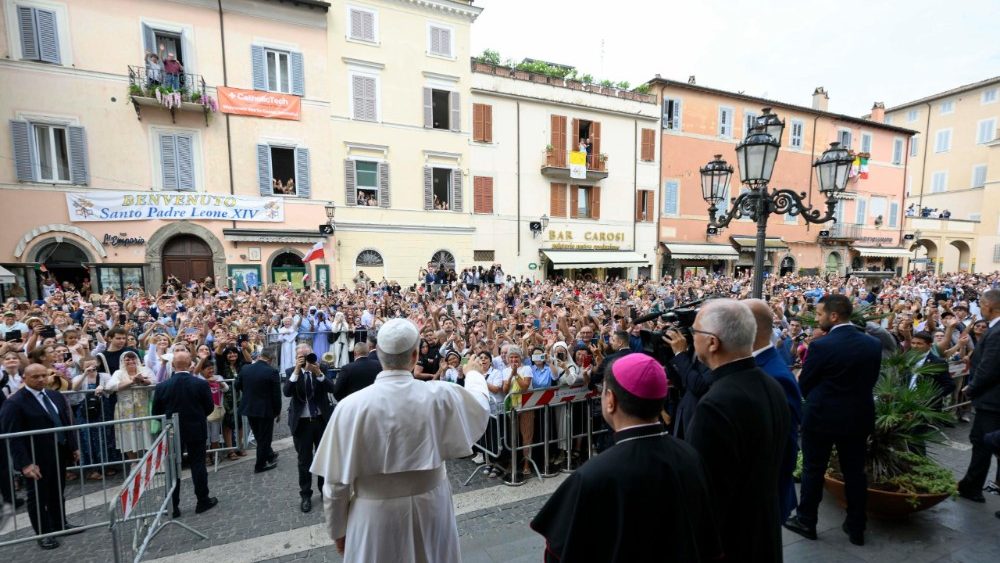 Papa Leon al XIV-lea la Sfânta Liturghie din 15 august 2025 la Castel Gandolfo