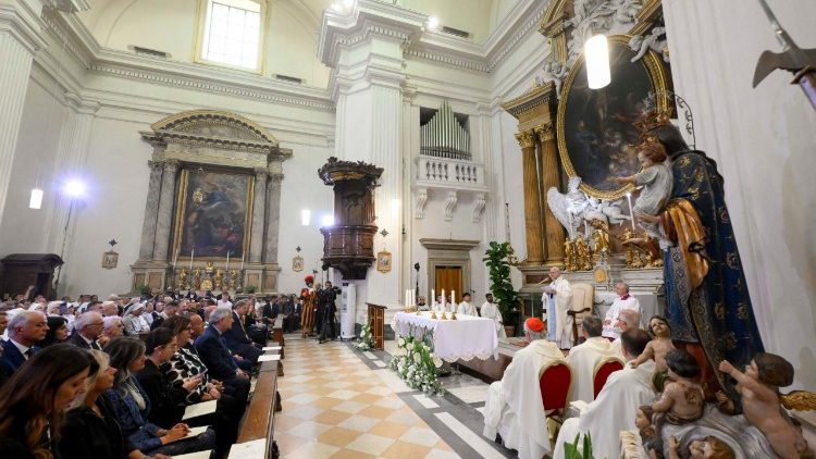 Le Pape préside la messe à la paroisse pontificale Saint-Thomas-de-Villanova, à Castel Gandolfo. (Photo d'archive: 15 août 2025)