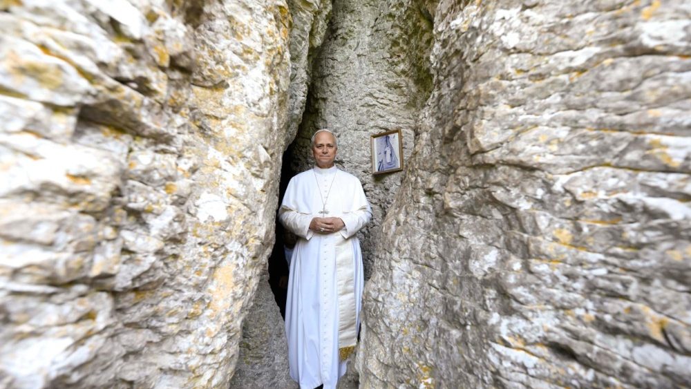 The Shrine is just 65km / 40 miles from Rome