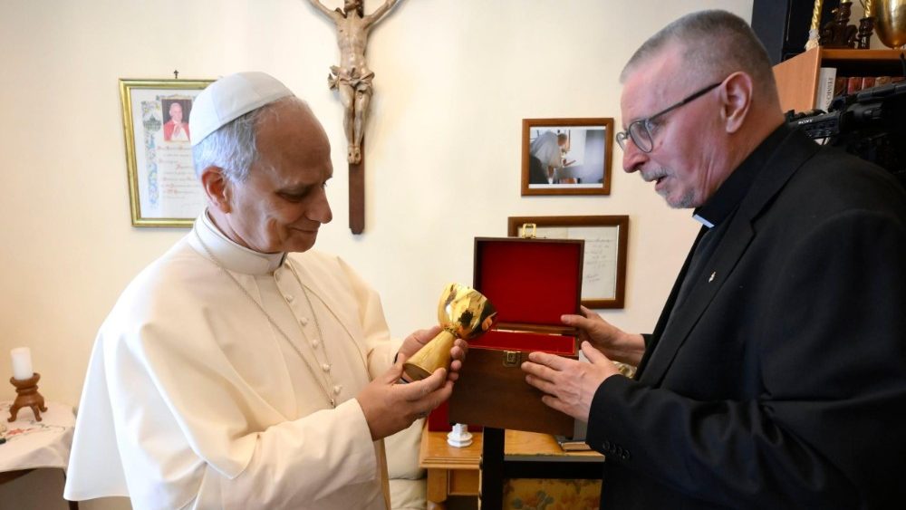 Візіт у санктуарый на гары Ментарэла