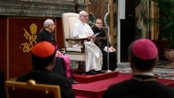 البابا لاوُن الرابع عشر يستقبل المشاركين في اللقاء السنوي السادس عشر للشبكة الدولية للمشرعين الكاثوليك ٢٣ آب أغسطس ٢٠٢٥