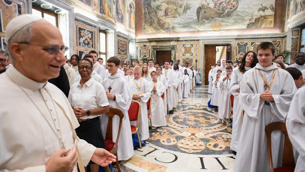 2025.08.25 Ministranti dalla Francia 