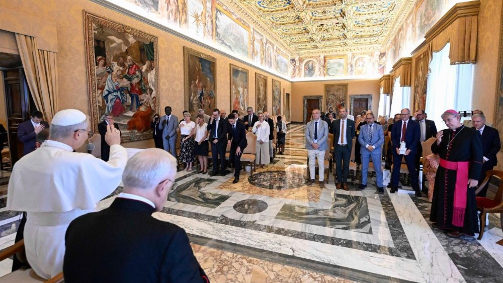 2025.08.08 Delegazione di PersonalitÃ  Politiche dalla Francia 