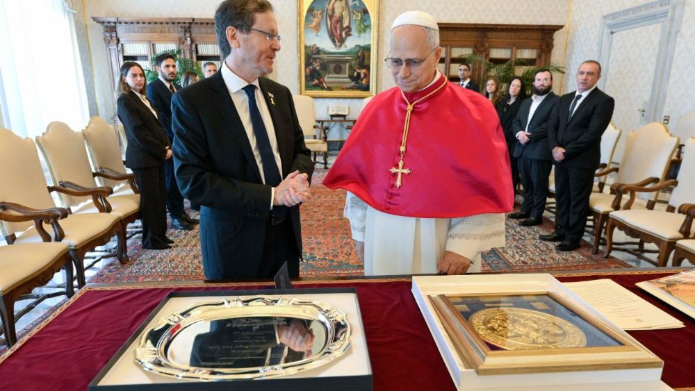 Leon al XIV-lea și președintele Israelului, Isaac Herzog