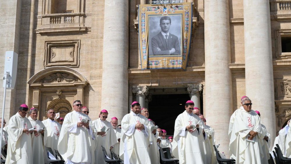 Sfânta Liturghie cu ritul canonizării Fericiților Pier Giorgio Frassati și Carol Acutis (Piața San Pietro, duminică, 7 septembrie 2025)