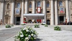 La celebrazione eucaristica con il rito di canonizzazione presieduta da Papa Leone XIV